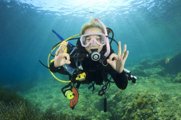 Curso de mergulho PADI Scuba Diver em Ciutadella