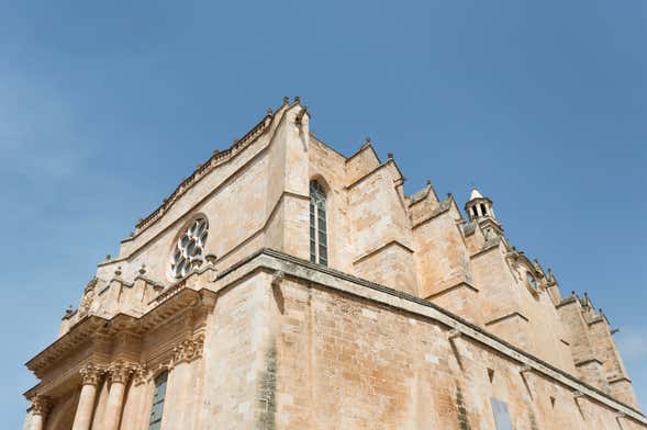 Tour de Menorca, volta à ilha